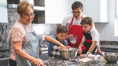 7 Mistakes to Avoid When Cooking with Kids