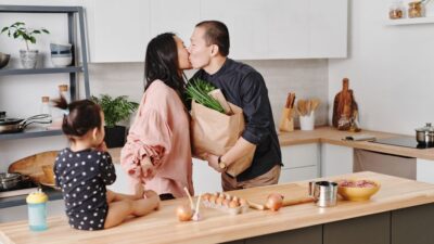 The Family Table Reimagined: Smart Meal Planning for 2026