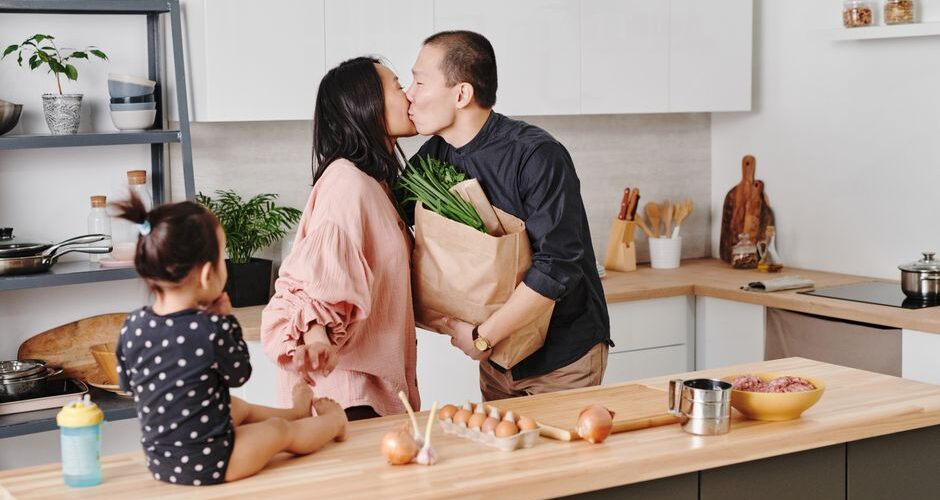 The Family Table Reimagined: Smart Meal Planning for 2026