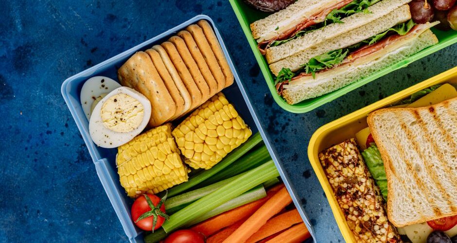 Wholesome Lunchbox Wonders: Crafting Easy Family Meals for 2026